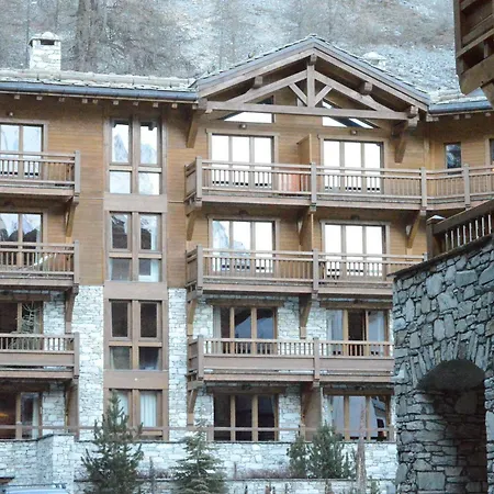 Centre-ville, Proche Pistes Et Commerces, 6 Pers., 2 Ch., Balcon, Parking Inclus - Fr-1-519-5 *